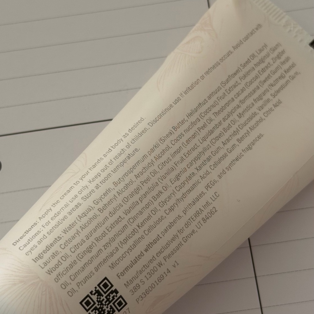 doTERRA Vanilla Dream Restorative Hand Cream - Picture 3 of 3